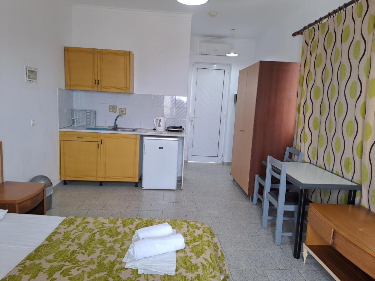 Haridimos Apartments Тавронитис Экстерьер фото