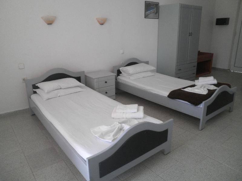 Haridimos Apartments Тавронитис Экстерьер фото