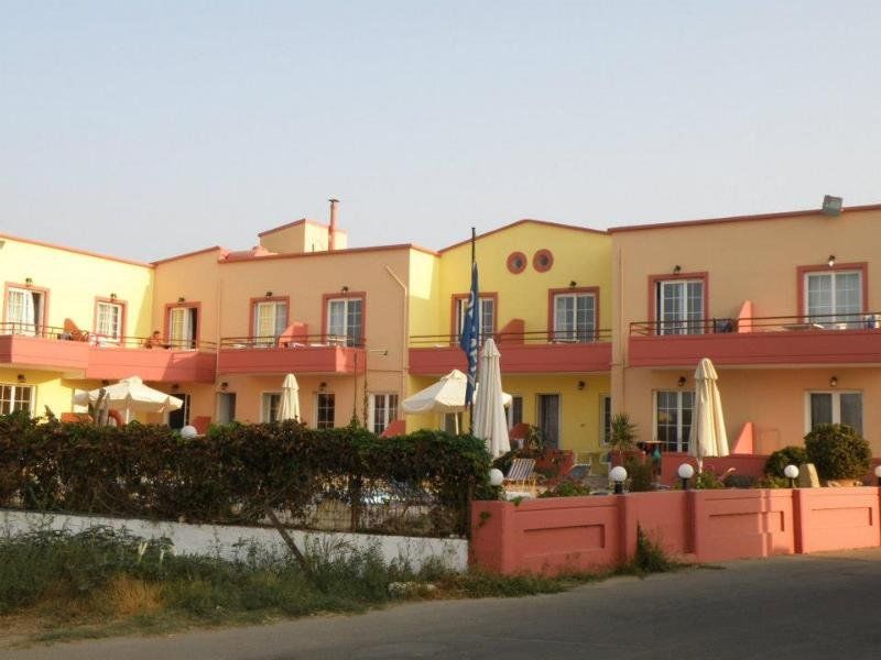 Haridimos Apartments Тавронитис Экстерьер фото